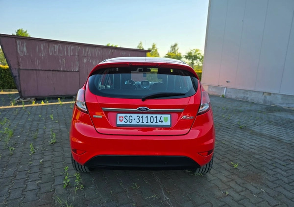 Ford Fiesta cena 33800 przebieg: 169000, rok produkcji 2015 z Radom małe 562